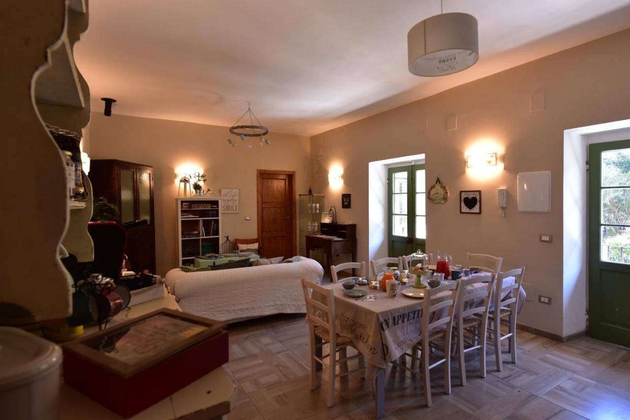 Casa Nina Bed & Breakfast Toirano Dış mekan fotoğraf