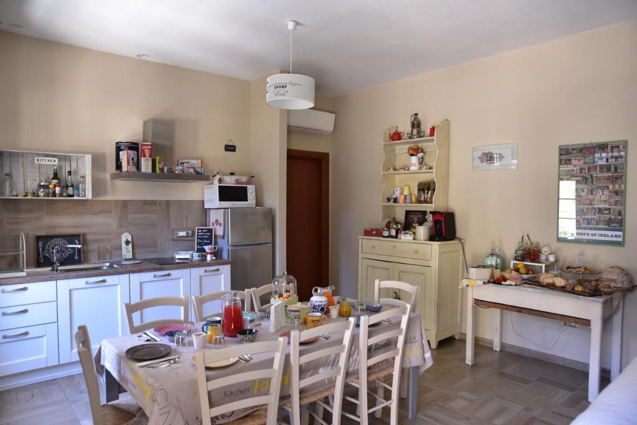 Casa Nina Bed & Breakfast Toirano Dış mekan fotoğraf