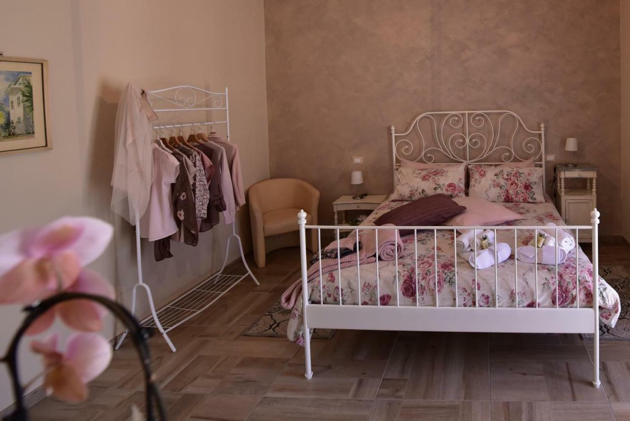 Casa Nina Bed & Breakfast Toirano Dış mekan fotoğraf
